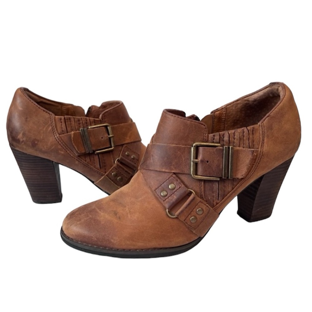 Clark’s Indigo Heath Distressed Heeled Ankle Boots Brown 8 and 8.5 Offset Sizing